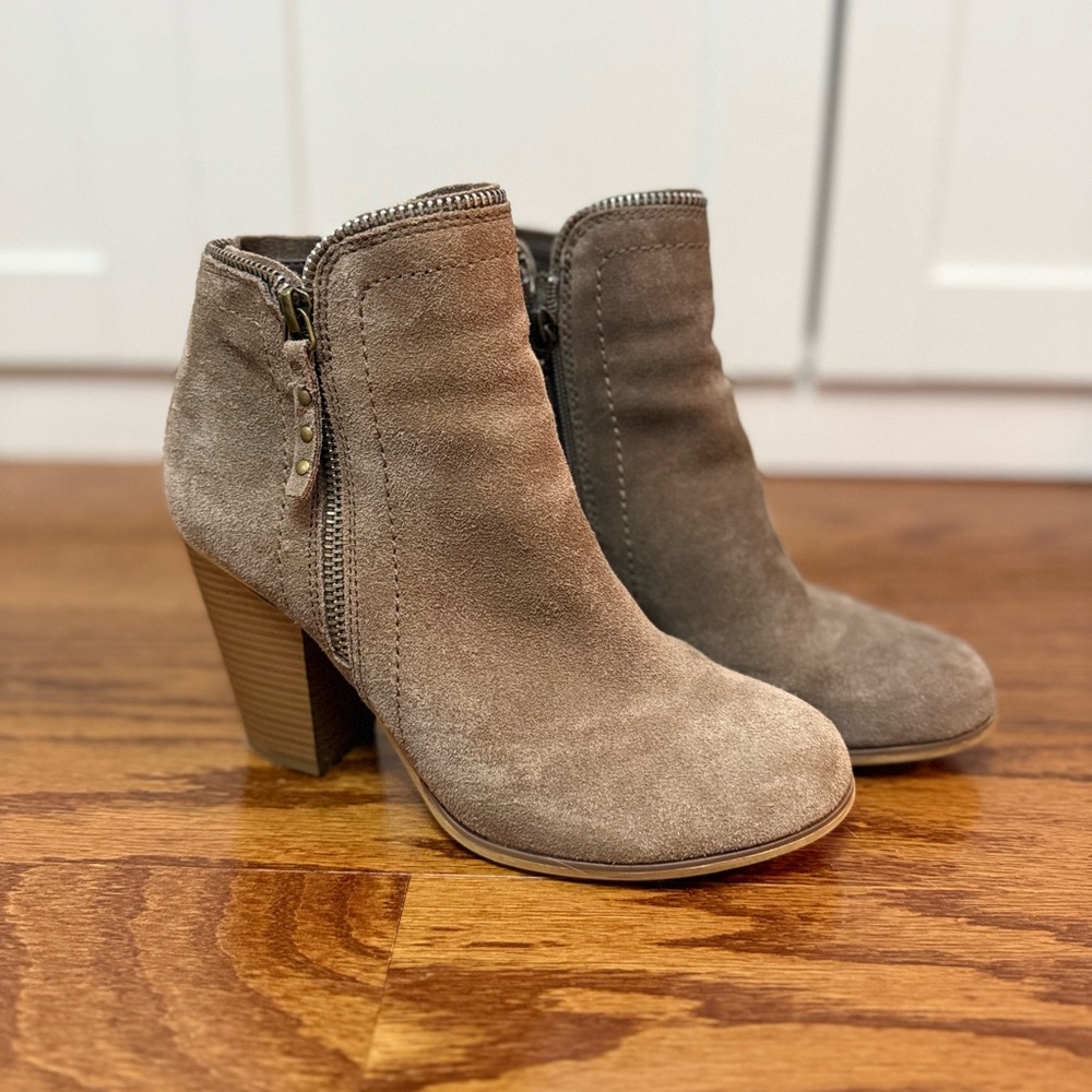 Suede Ankle Boots - Taupe Brown